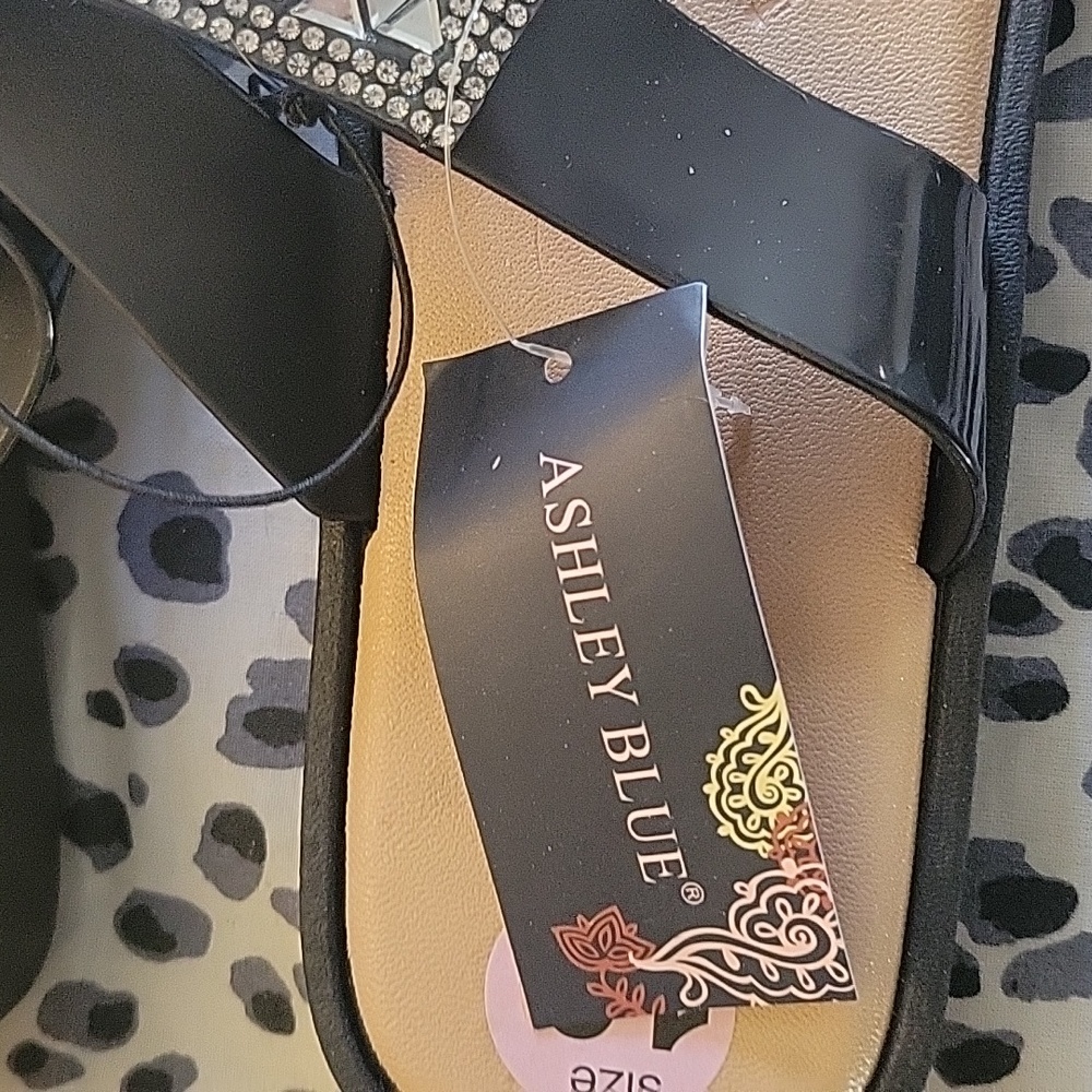 NWT New Ashley Blue bling sandals - Picture 4 of 6
